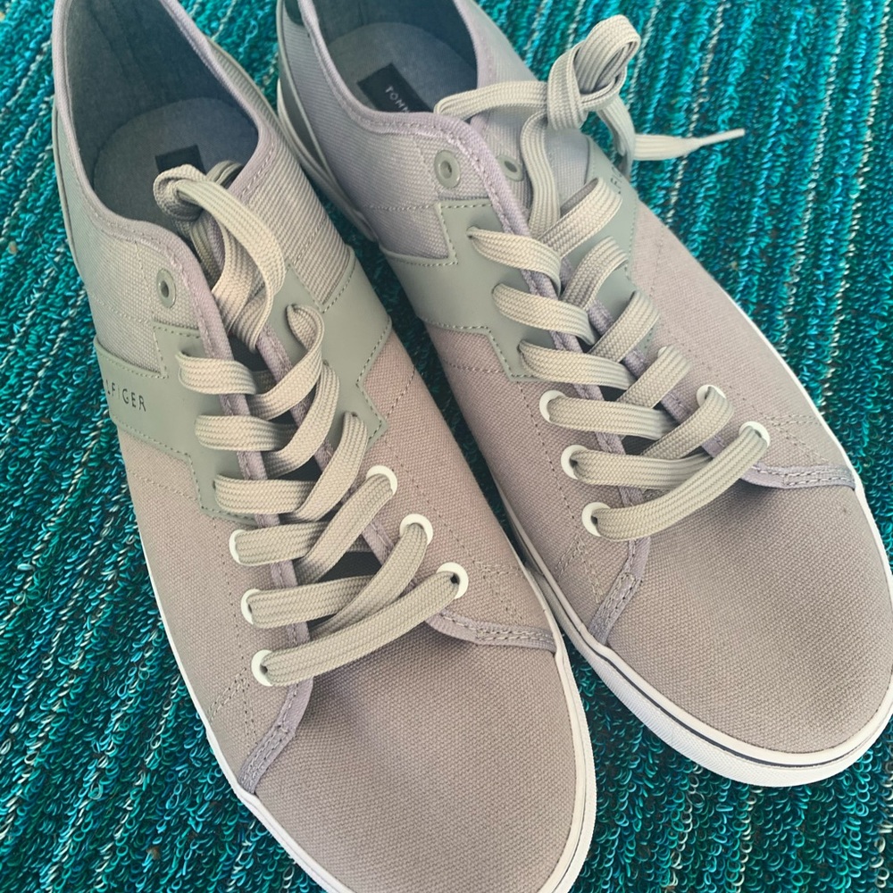 Men’s Tommy Hilfiger shoes